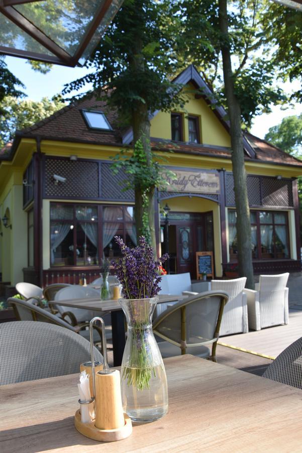 Villa Hotel Debrecen